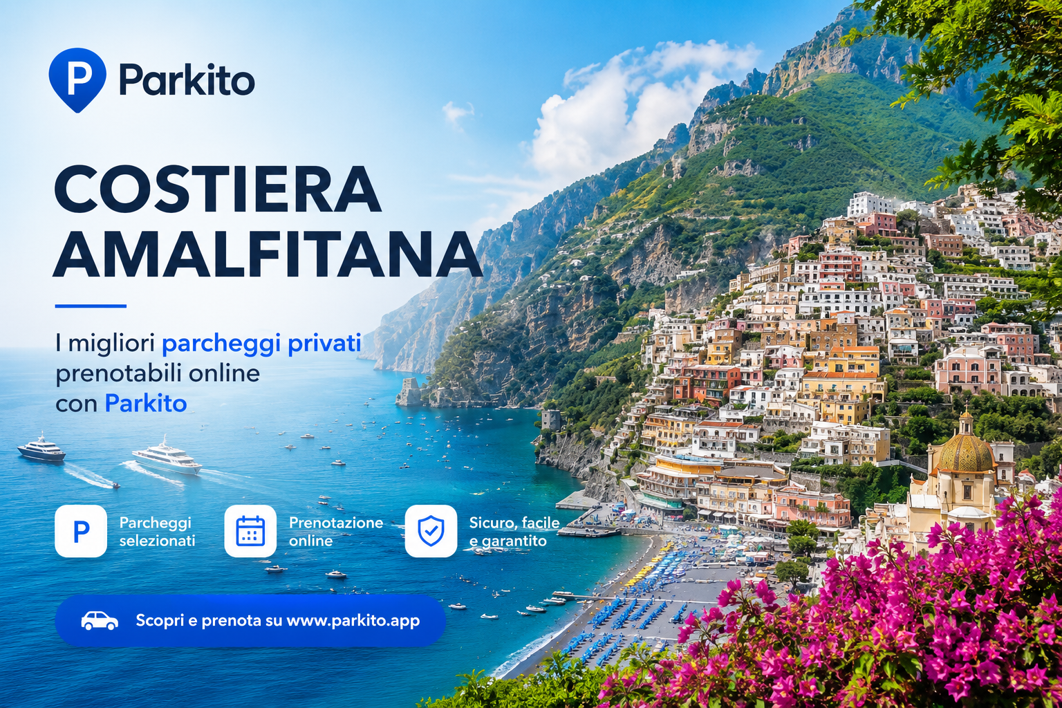 Vista panoramica della Costiera Amalfitana con case colorate sulla costa e mare azzurro