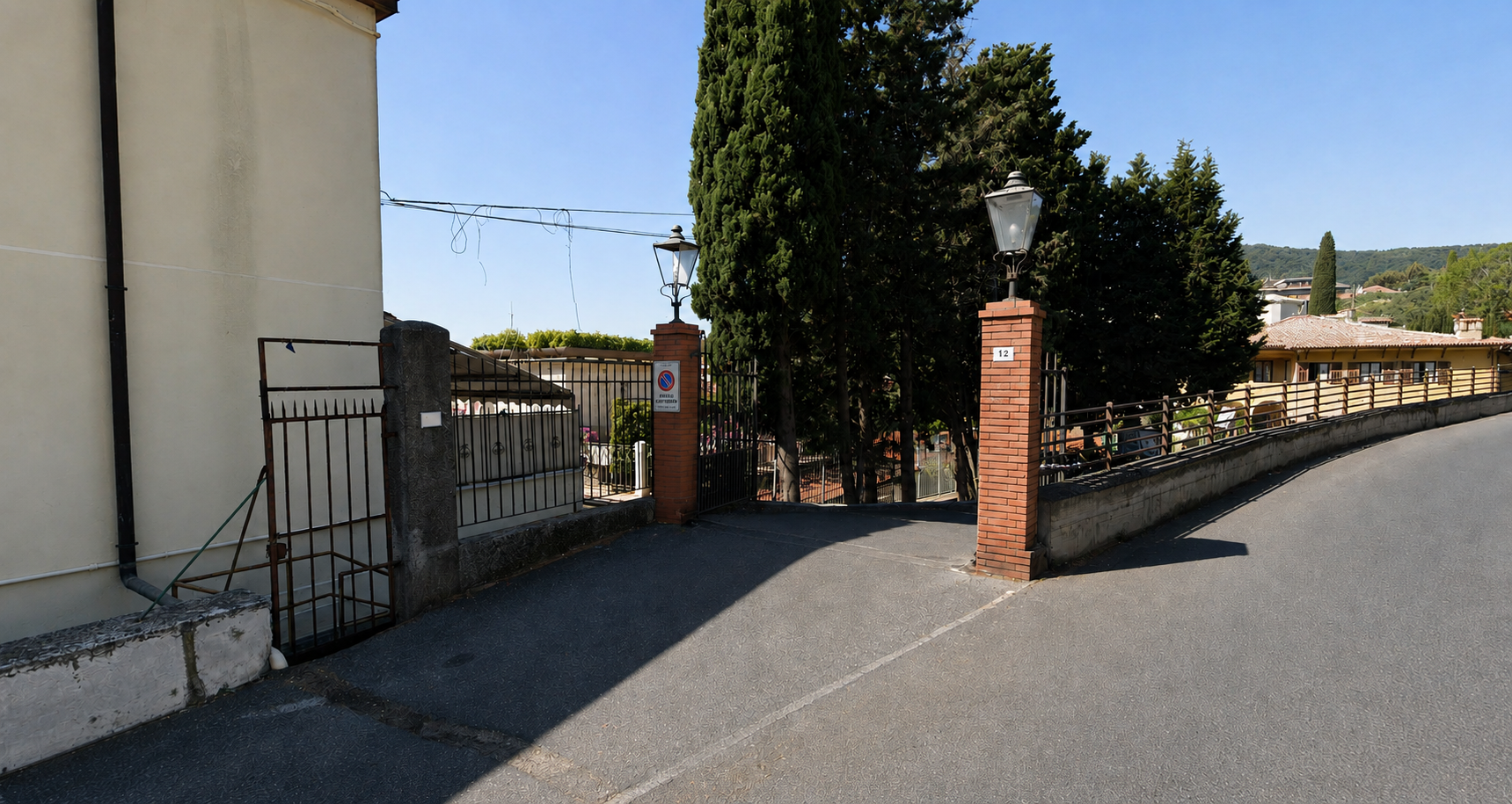 Via Michelangelo 12 — foto 1