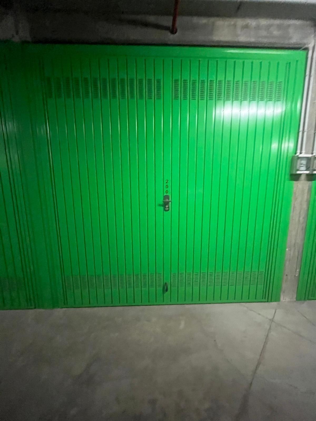 Box — Via Envie 8/A — foto 2