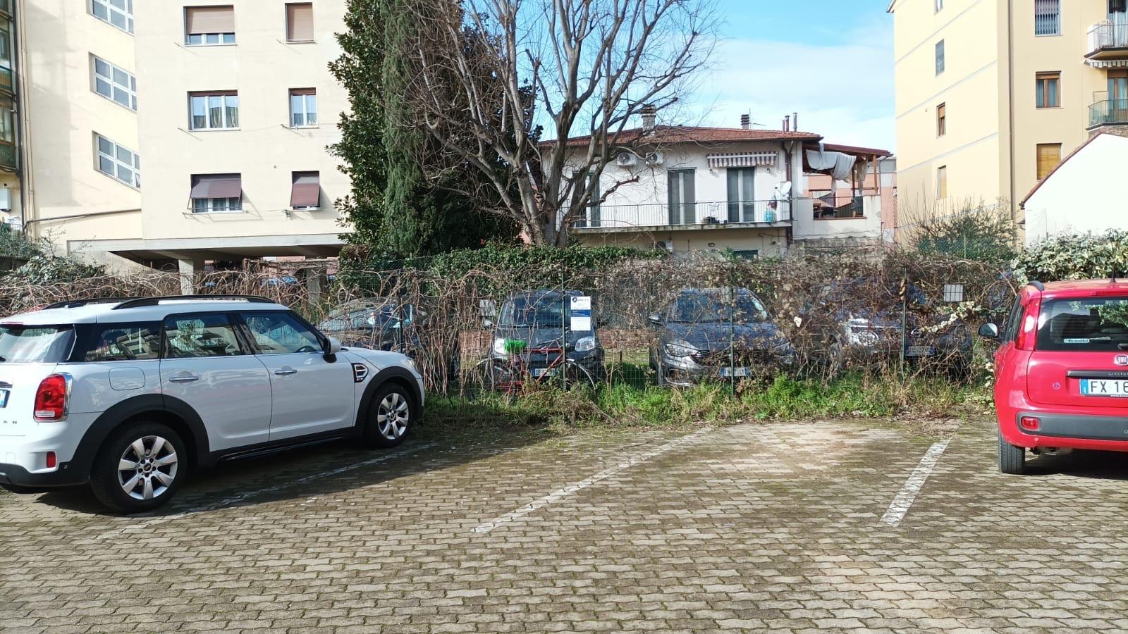 Largo Guido Novello — foto 2