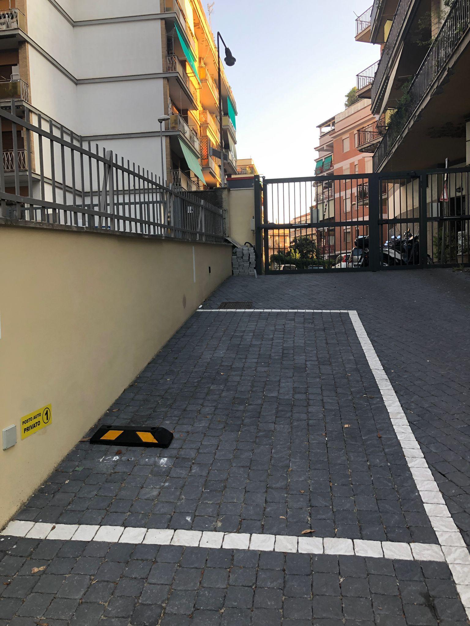 Via Vittorio Spinazzola 18 — foto 1
