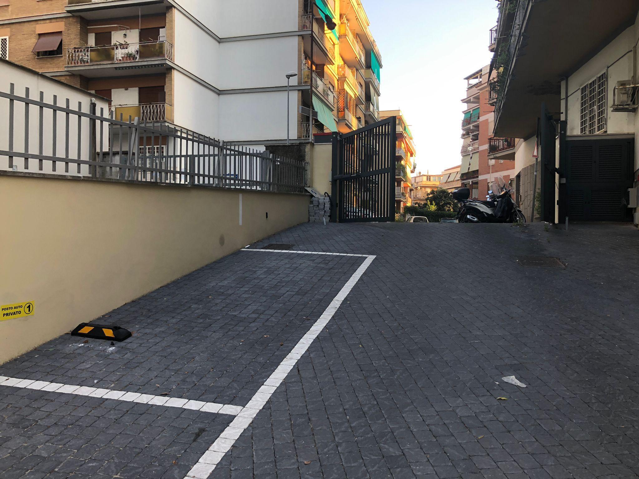 Via Vittorio Spinazzola 18 — foto 5