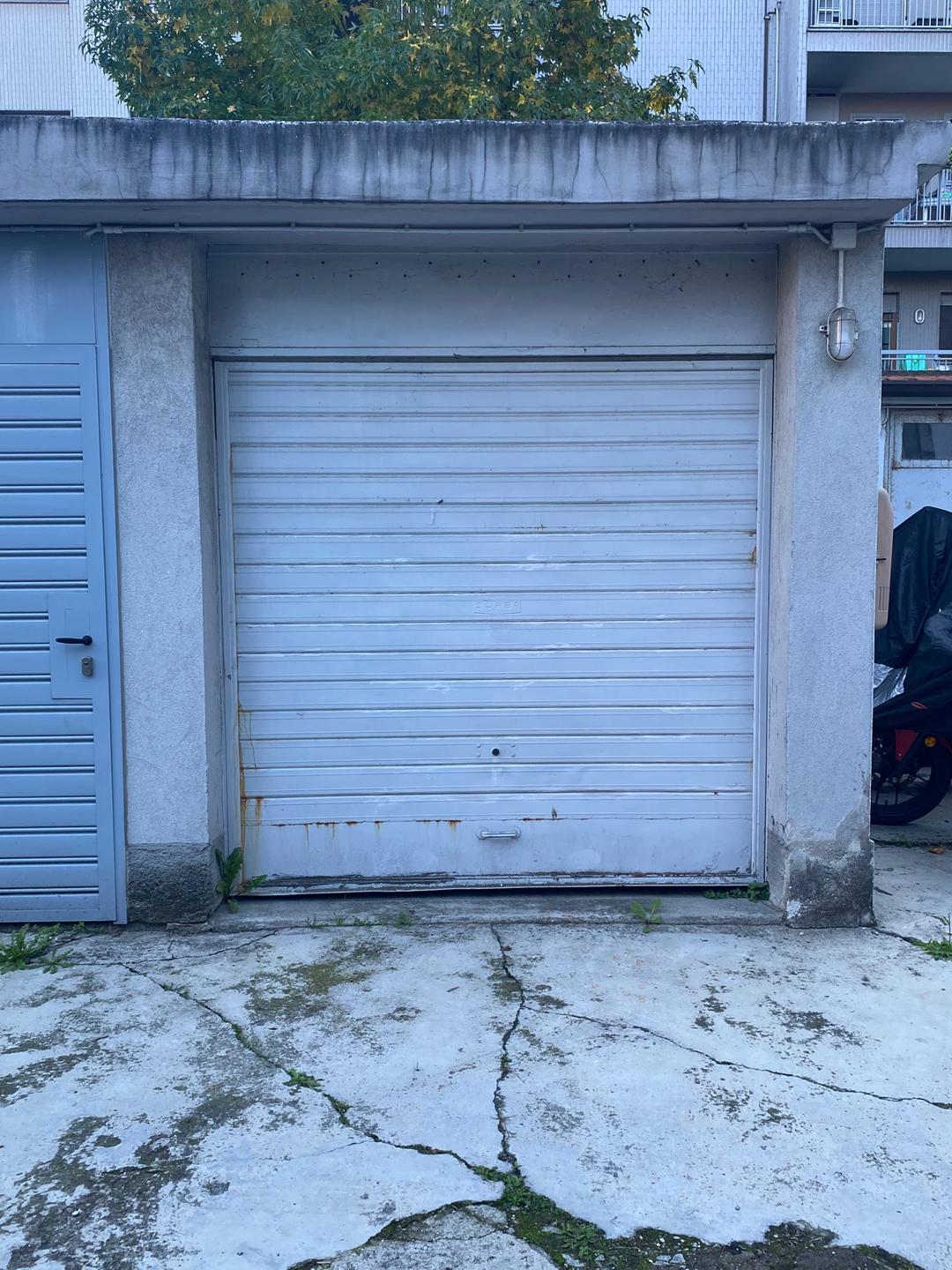 Copertina per Via Desenzano 7