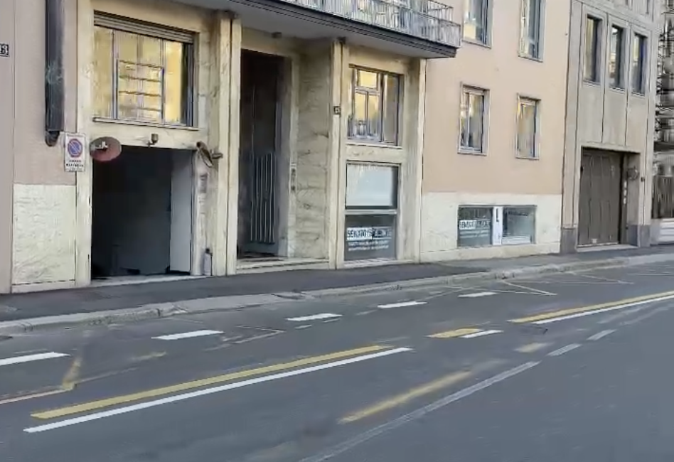 Via Senato 15 — foto 1