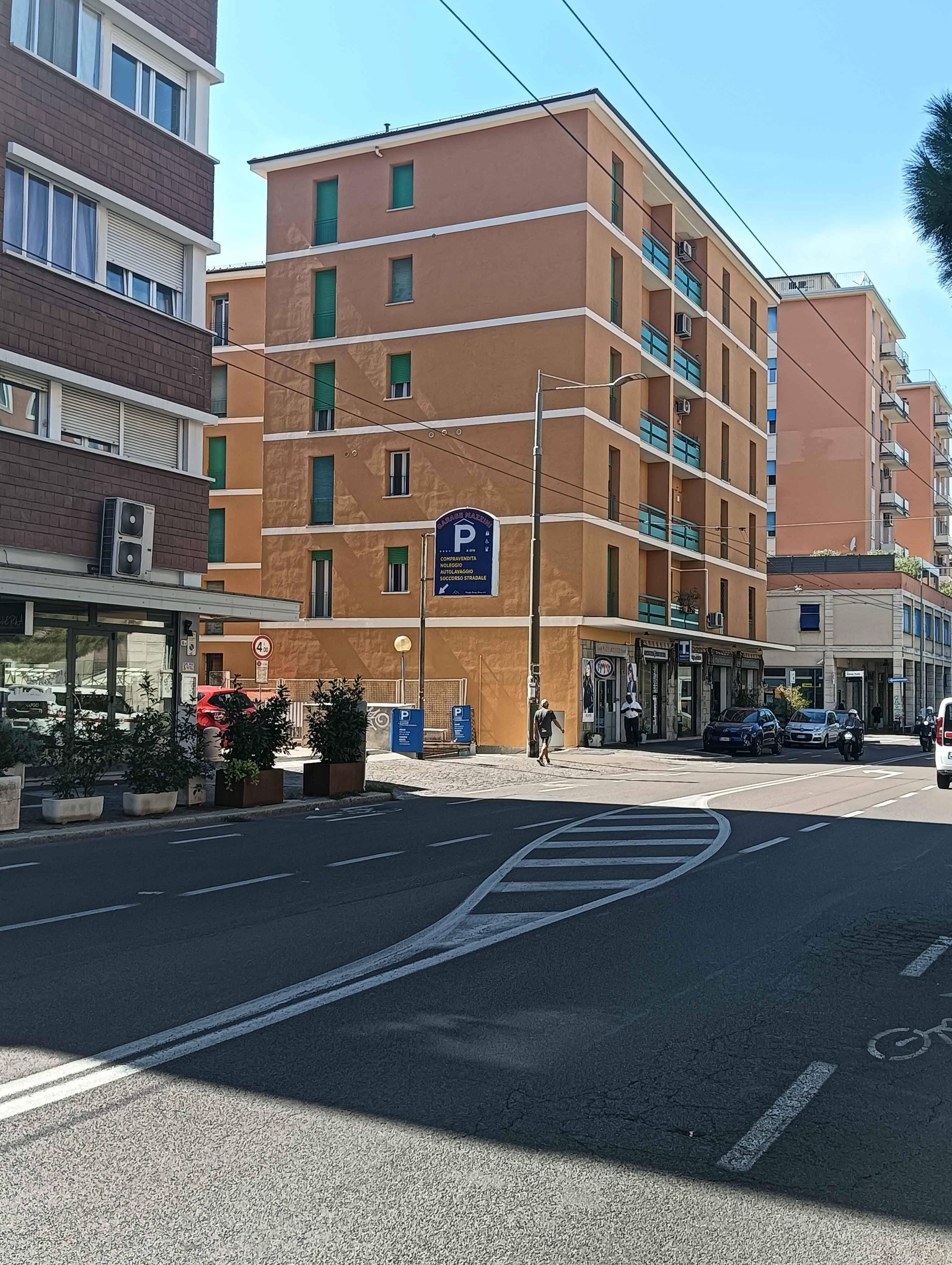 Via Emilia Levante 13 — foto 2