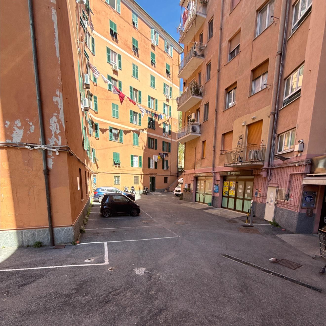 Via delle Bernardine 19 R 19r — foto 1