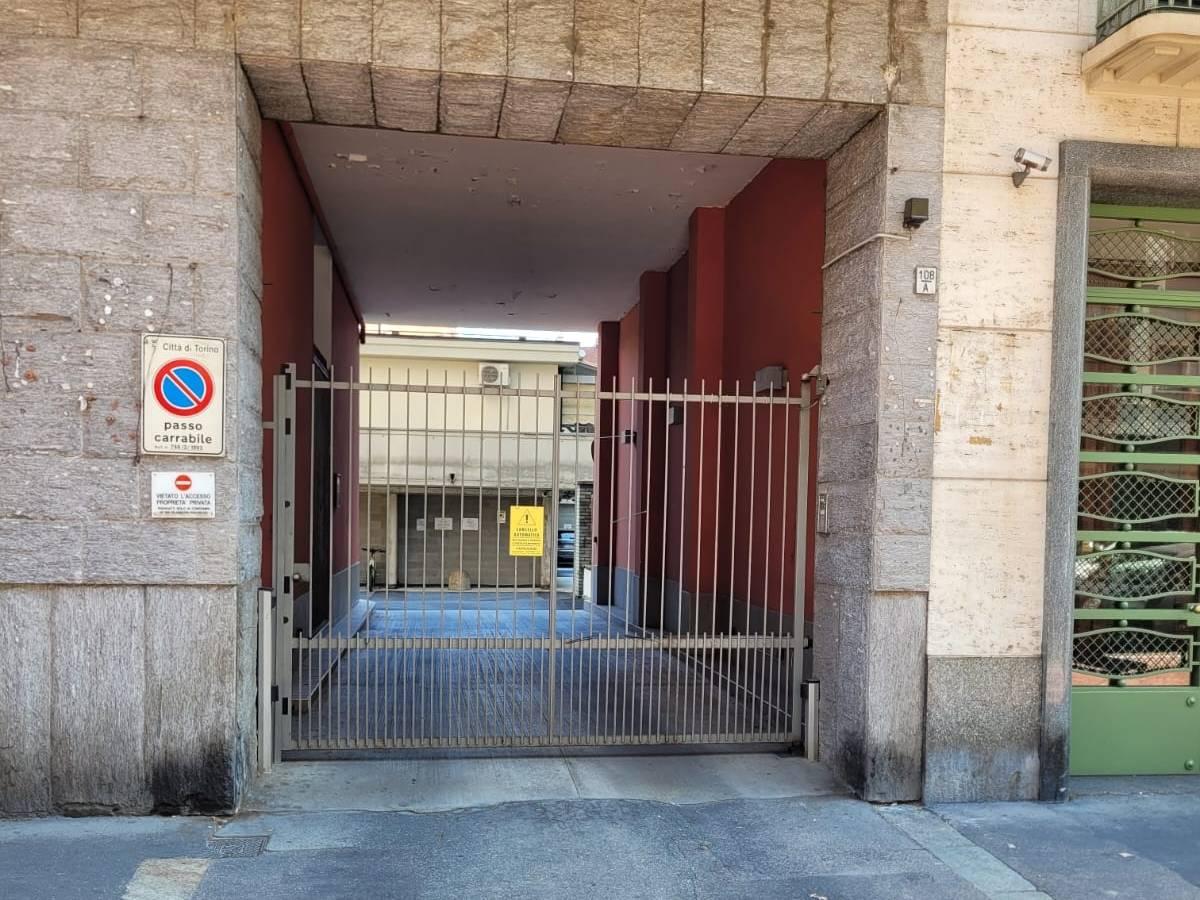 Via Filadelfia 108/A . — foto 1